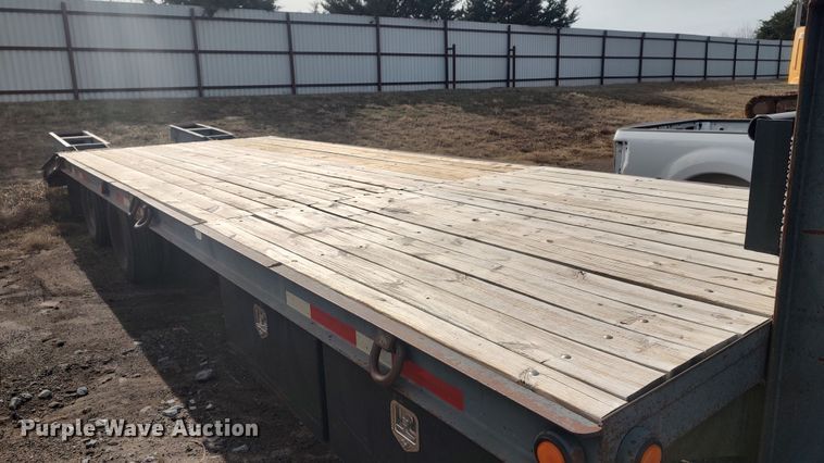 image for item LK9496 2007 Belshe DT22  equipment trailer