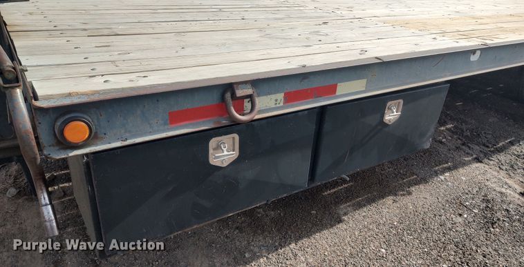 image for item LK9496 2007 Belshe DT22  equipment trailer