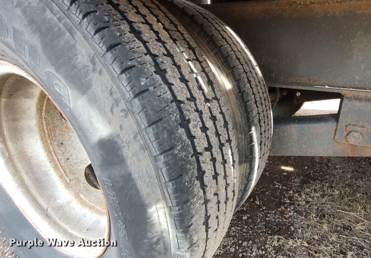 image for item LK9496 2007 Belshe DT22  equipment trailer