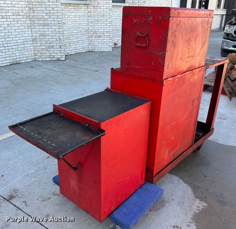 image for item LP9840 (3) toolboxes