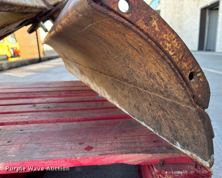 image for item LP9842 FMC UB-7  blade