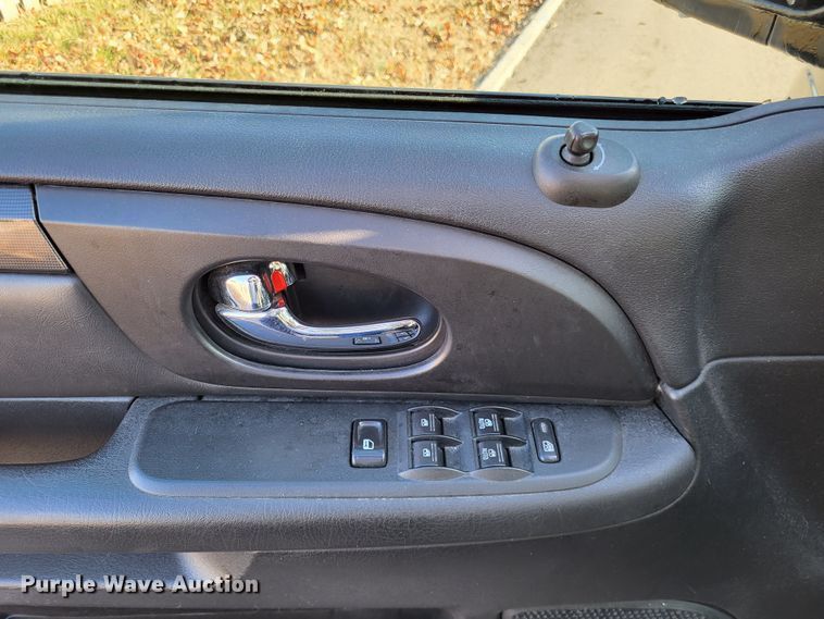 image for item LR9149 2007 GMC Envoy  SUV