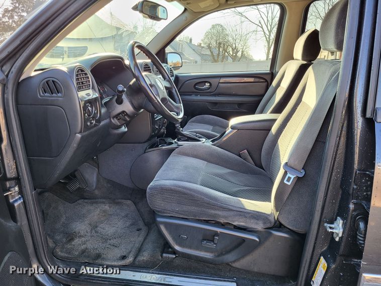 image for item LR9149 2007 GMC Envoy  SUV