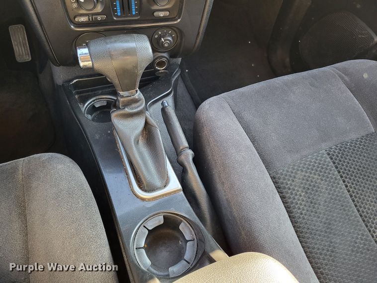 image for item LR9149 2007 GMC Envoy  SUV