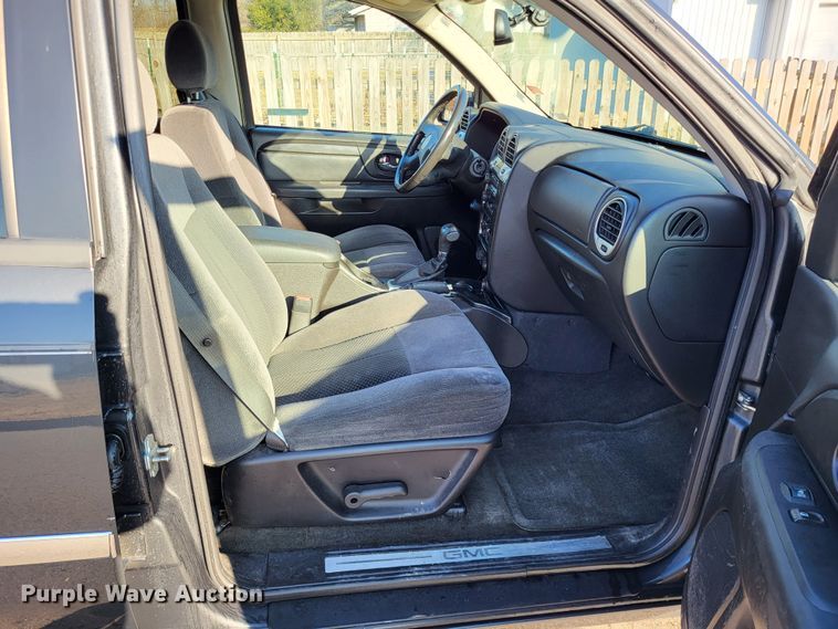 image for item LR9149 2007 GMC Envoy  SUV