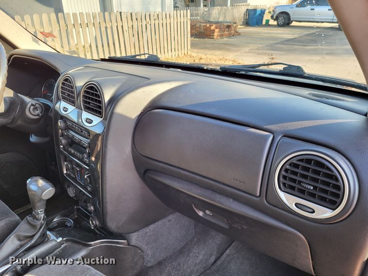 image for item LR9149 2007 GMC Envoy  SUV