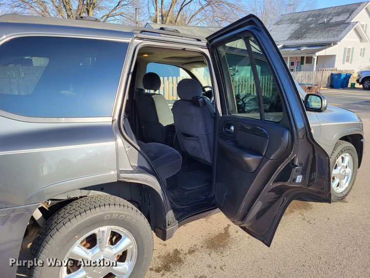 image for item LR9149 2007 GMC Envoy  SUV