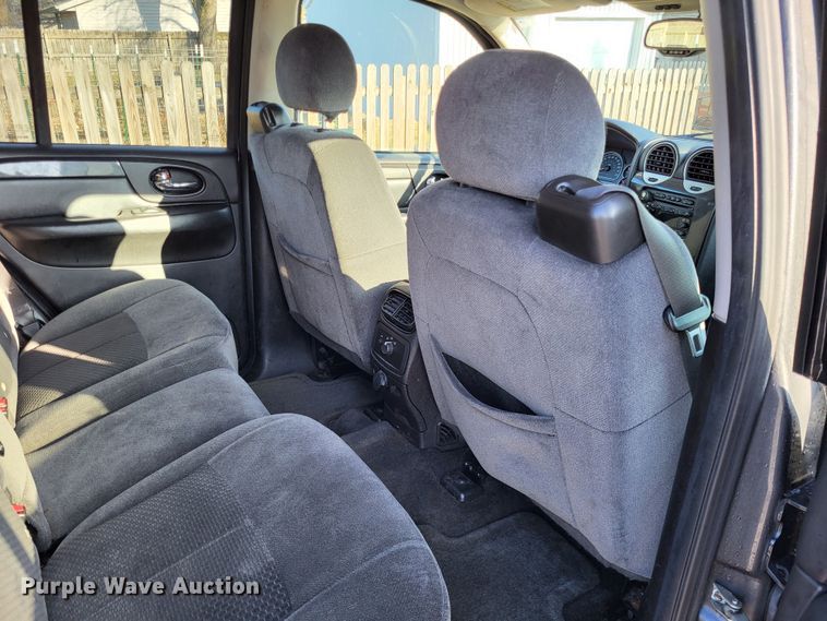 image for item LR9149 2007 GMC Envoy  SUV