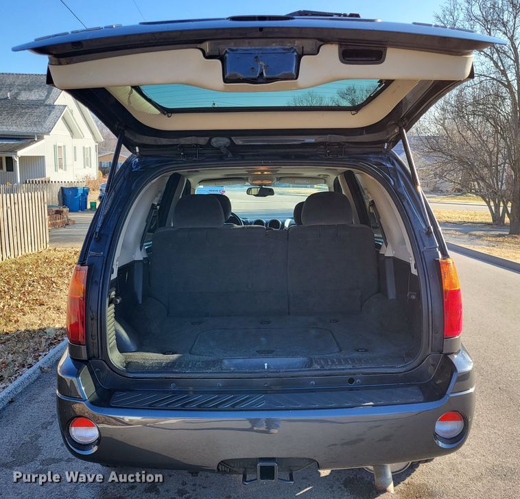 image for item LR9149 2007 GMC Envoy  SUV