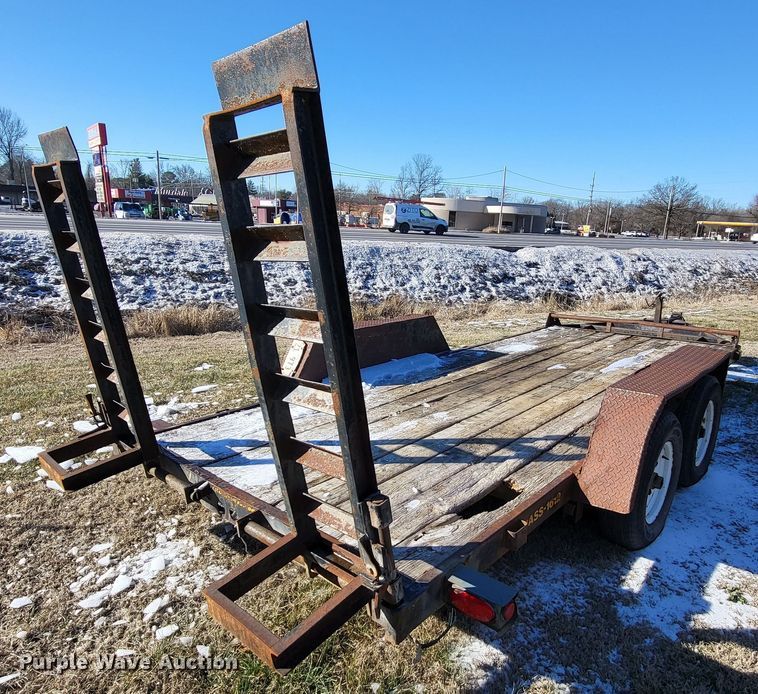 image for item LR9164 2002 Foster Bass 1612  equipment trailer