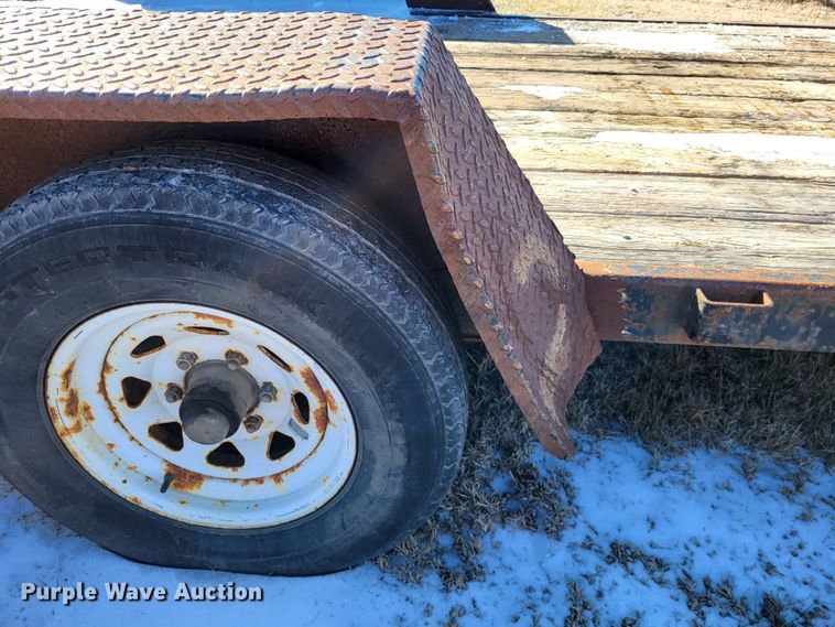 image for item LR9164 2002 Foster Bass 1612  equipment trailer