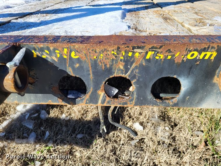 image for item LR9164 2002 Foster Bass 1612  equipment trailer