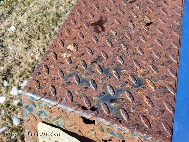 image for item LR9164 2002 Foster Bass 1612  equipment trailer