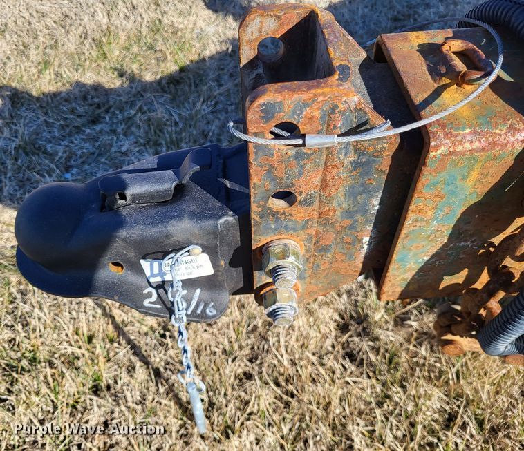 image for item LR9165 2002 Foster Bass 1612  equipment trailer