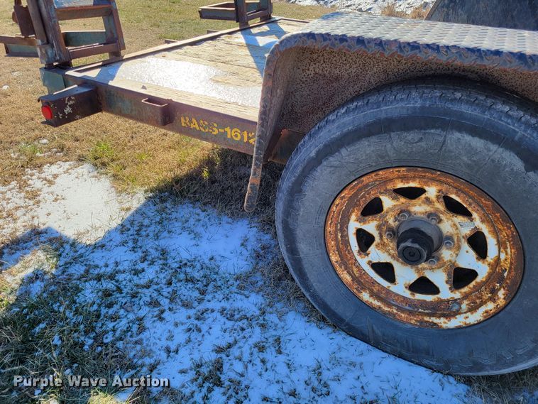 image for item LR9165 2002 Foster Bass 1612  equipment trailer