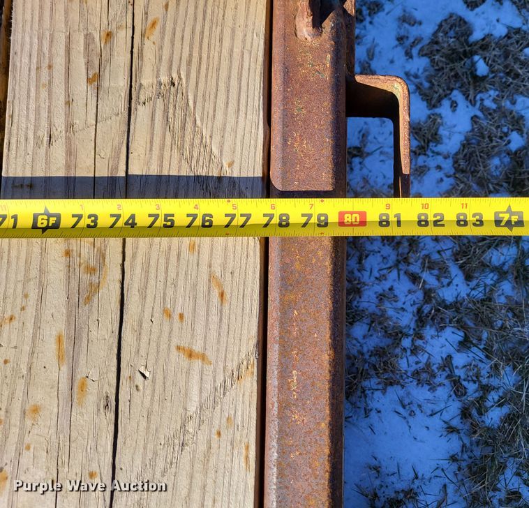 image for item LR9165 2002 Foster Bass 1612  equipment trailer