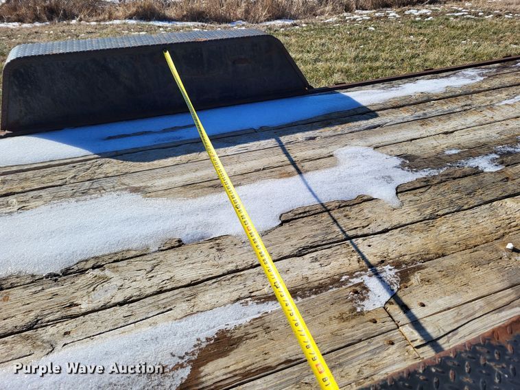 image for item LR9165 2002 Foster Bass 1612  equipment trailer