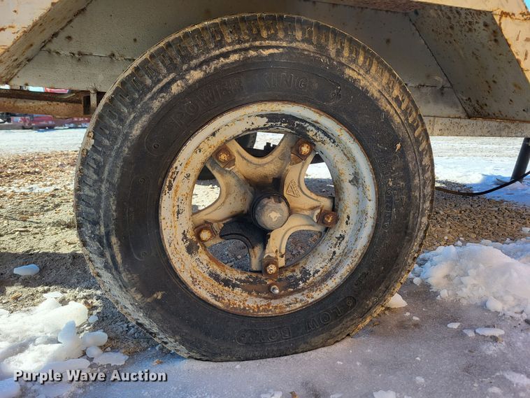 image for item LR9166 1998 Shop built  utility trailer