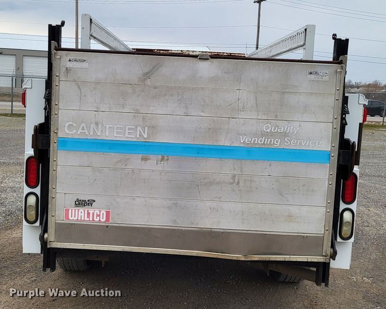 image for item LR9183 2010 Ford F250 Super Duty XL  utility bed pickup truck