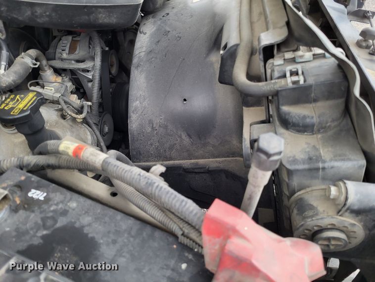 image for item LR9183 2010 Ford F250 Super Duty XL  utility bed pickup truck