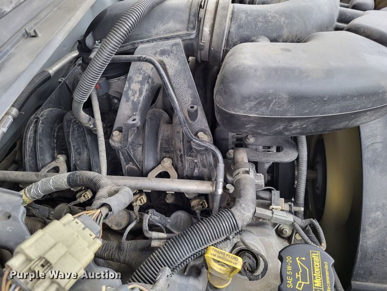 image for item LR9183 2010 Ford F250 Super Duty XL  utility bed pickup truck