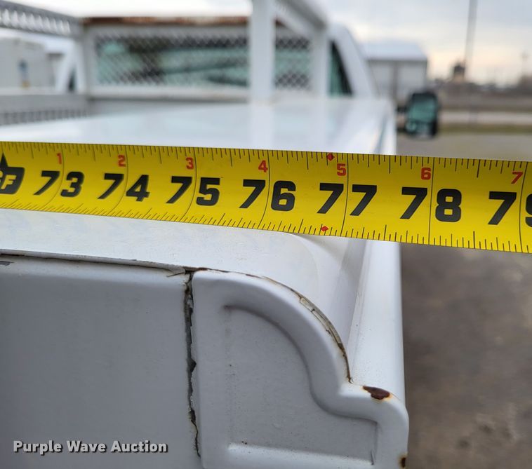 image for item LR9183 2010 Ford F250 Super Duty XL  utility bed pickup truck