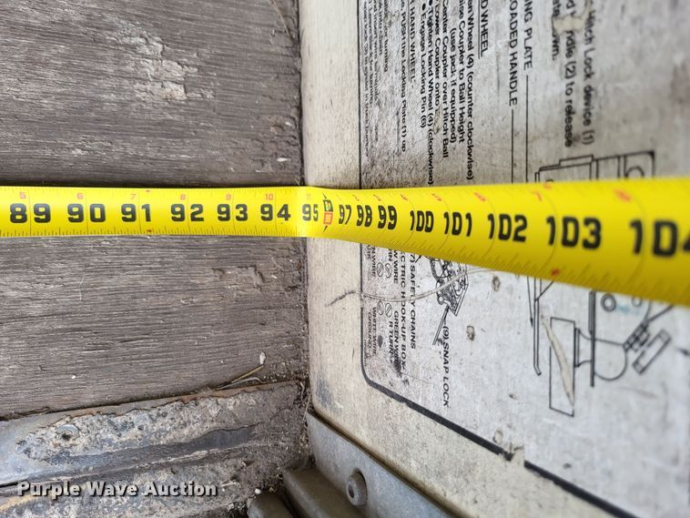 image for item LR9185 2006 GMC Savana G3500  box truck