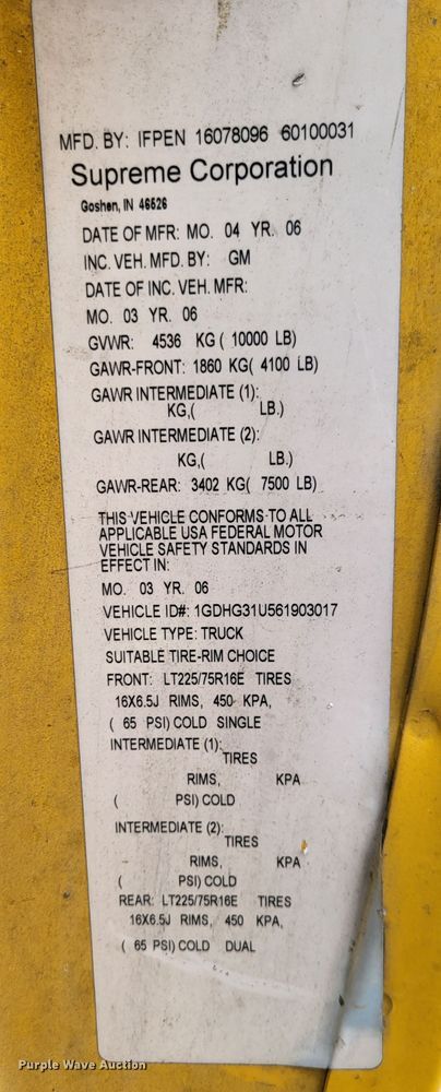 image for item LR9185 2006 GMC Savana G3500  box truck