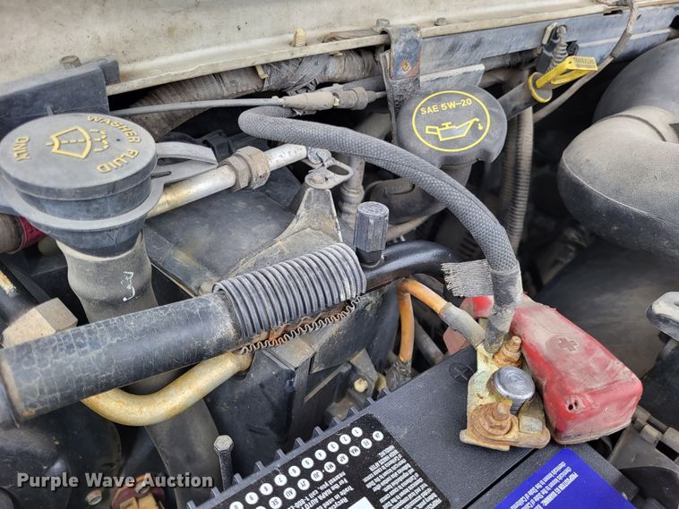 image for item LR9186 2005 Ford E250  van