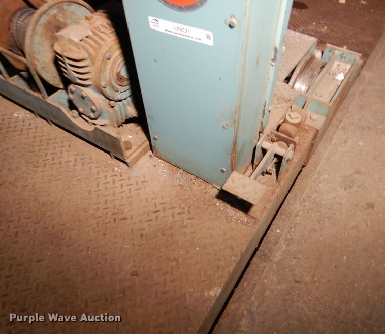 image for item LS9231 Star Engineering HYD./Drop Rod/S-3-7 Winch  transfer car