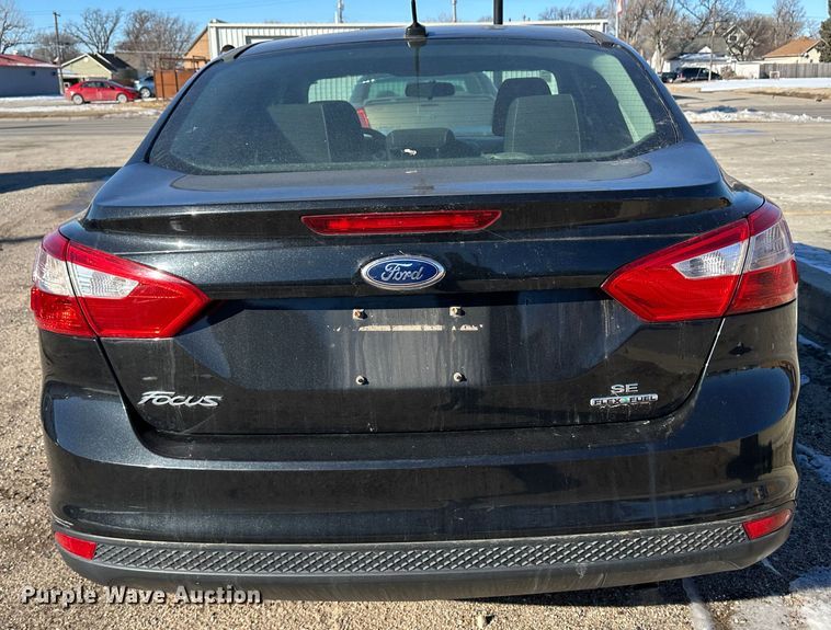 image for item LT9371 2013 Ford Focus