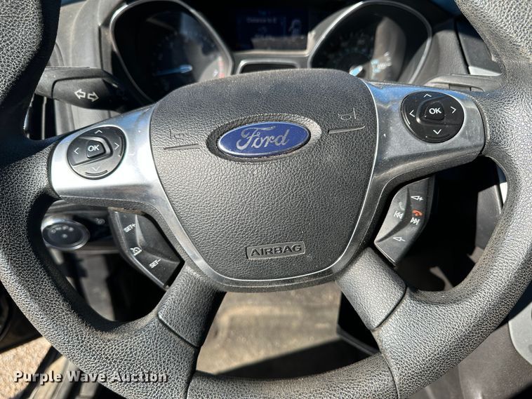 image for item LT9371 2013 Ford Focus