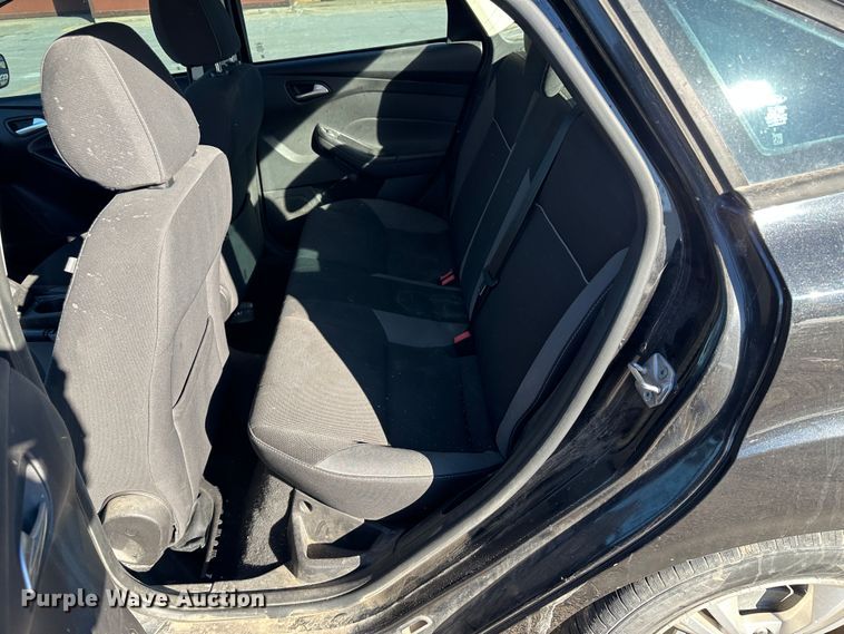 image for item LT9371 2013 Ford Focus