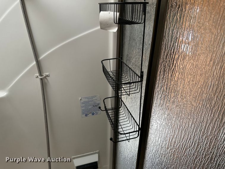 image for item LT9372 2007 Forest River Silverback  camper