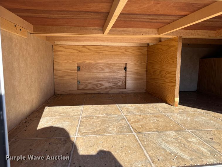 image for item LT9372 2007 Forest River Silverback  camper