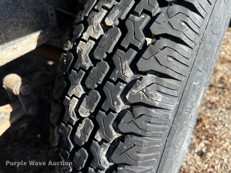 image for item LT9372 2007 Forest River Silverback  camper