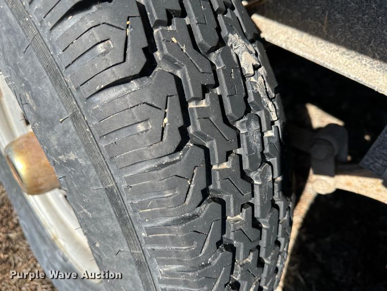 image for item LT9372 2007 Forest River Silverback  camper