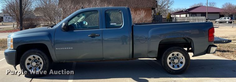 image for item LT9387 2007 Chevrolet Silverado 1500  Ext. Cab pickup truck