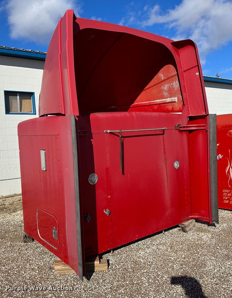 image for item LT9433 60" sleeper