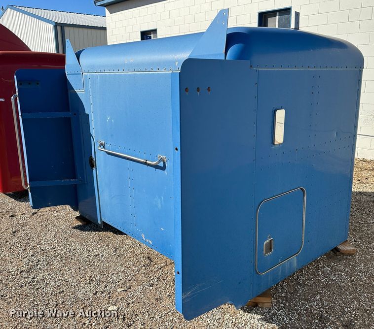 image for item LT9435 60" sleeper