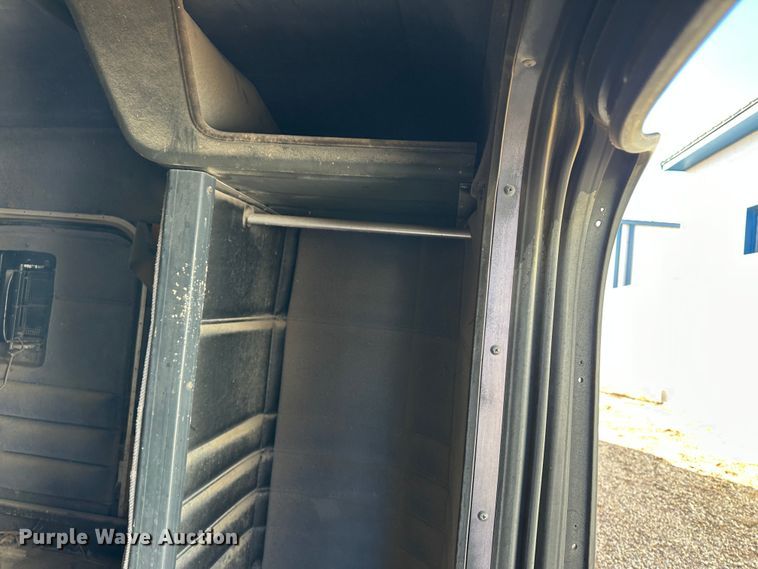 image for item LT9435 60" sleeper