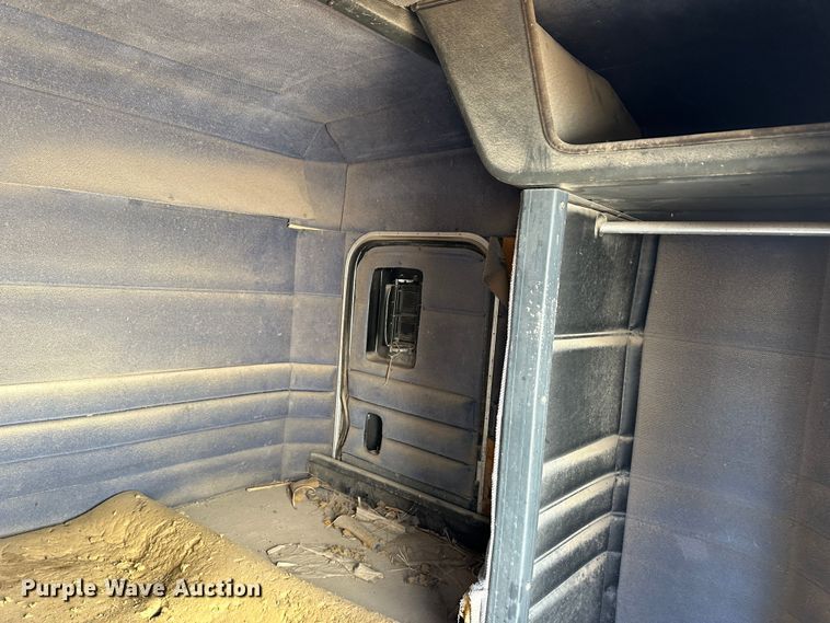 image for item LT9435 60" sleeper