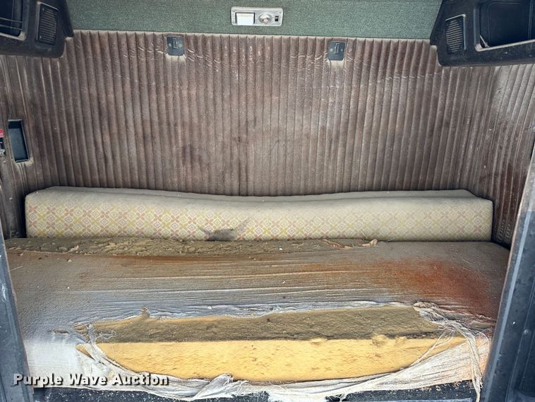 image for item LT9436 60" sleeper