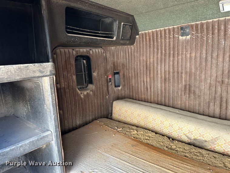 image for item LT9436 60" sleeper