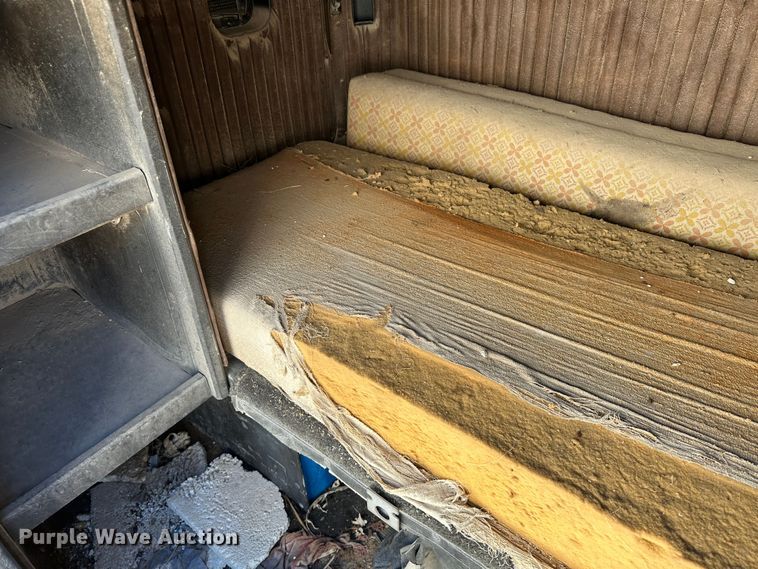 image for item LT9436 60" sleeper