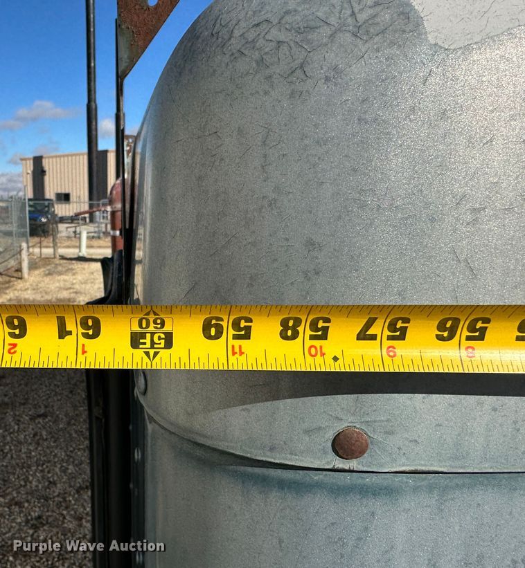 image for item LT9437 60" sleeper