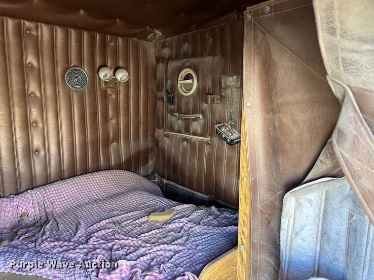 image for item LT9438 72" sleeper