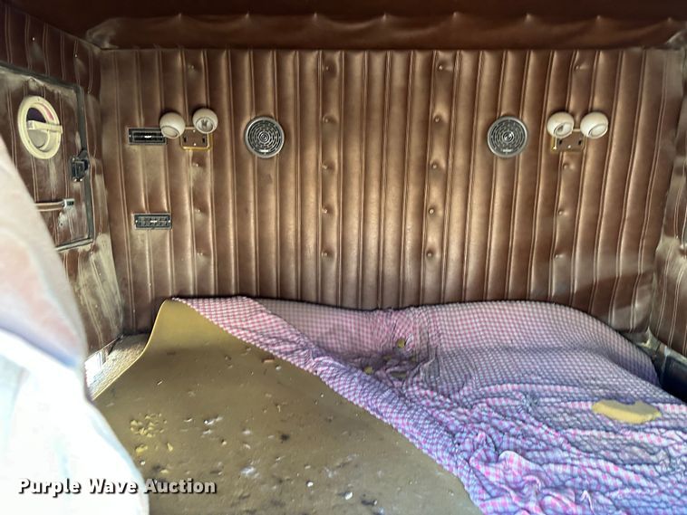 image for item LT9438 72" sleeper