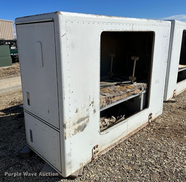 image for item LT9439 (2) 34" sleepers