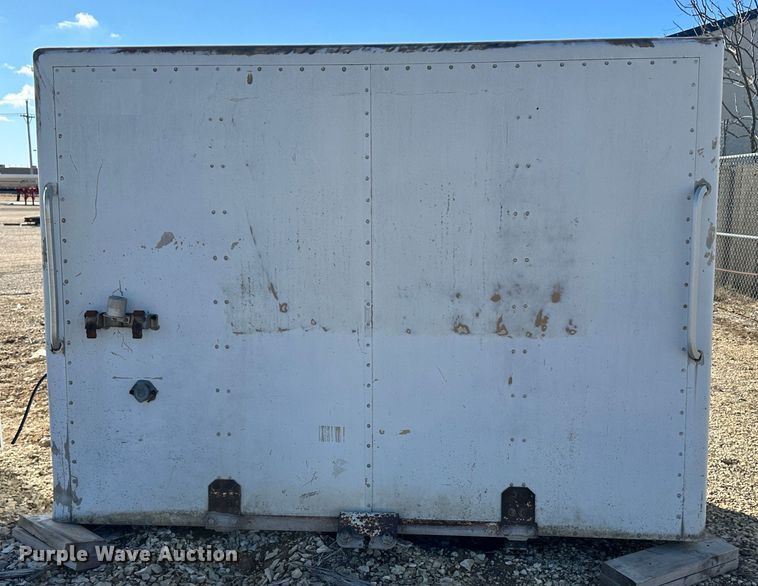 image for item LT9439 (2) 34" sleepers